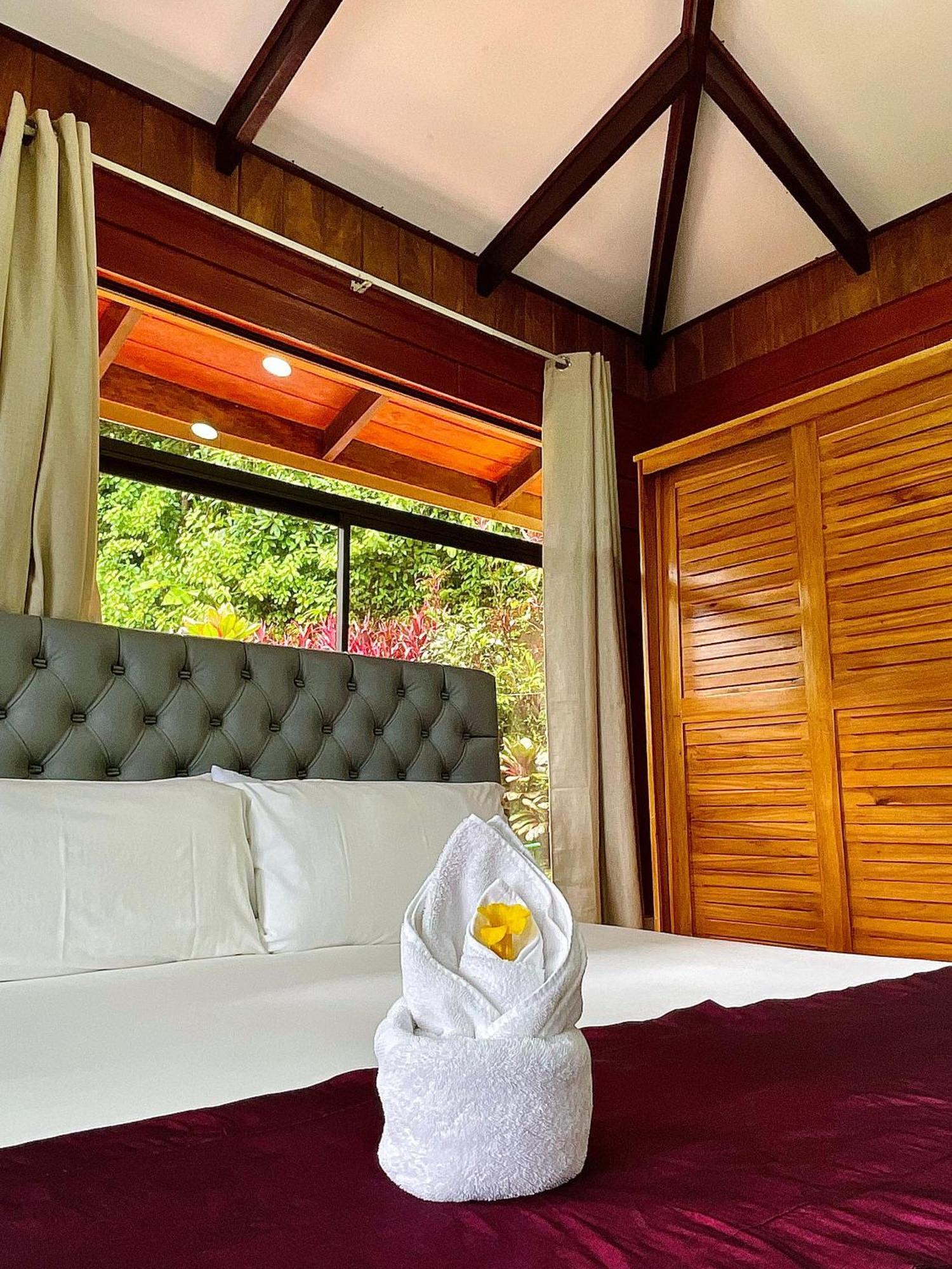 Heliconias Rainforest Lodge Bijagua Exterior foto